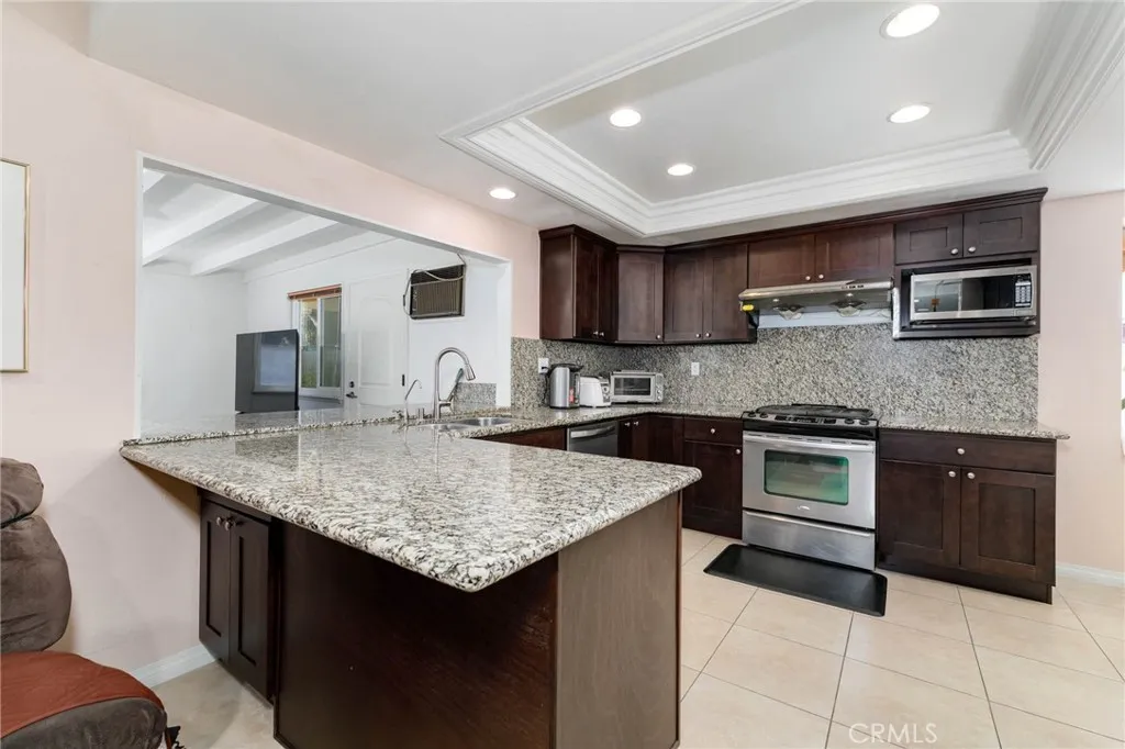 2424 Kiska, Hacienda Heights, California 91745 home-pic-11